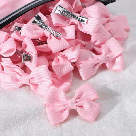 Girl | Accessories
