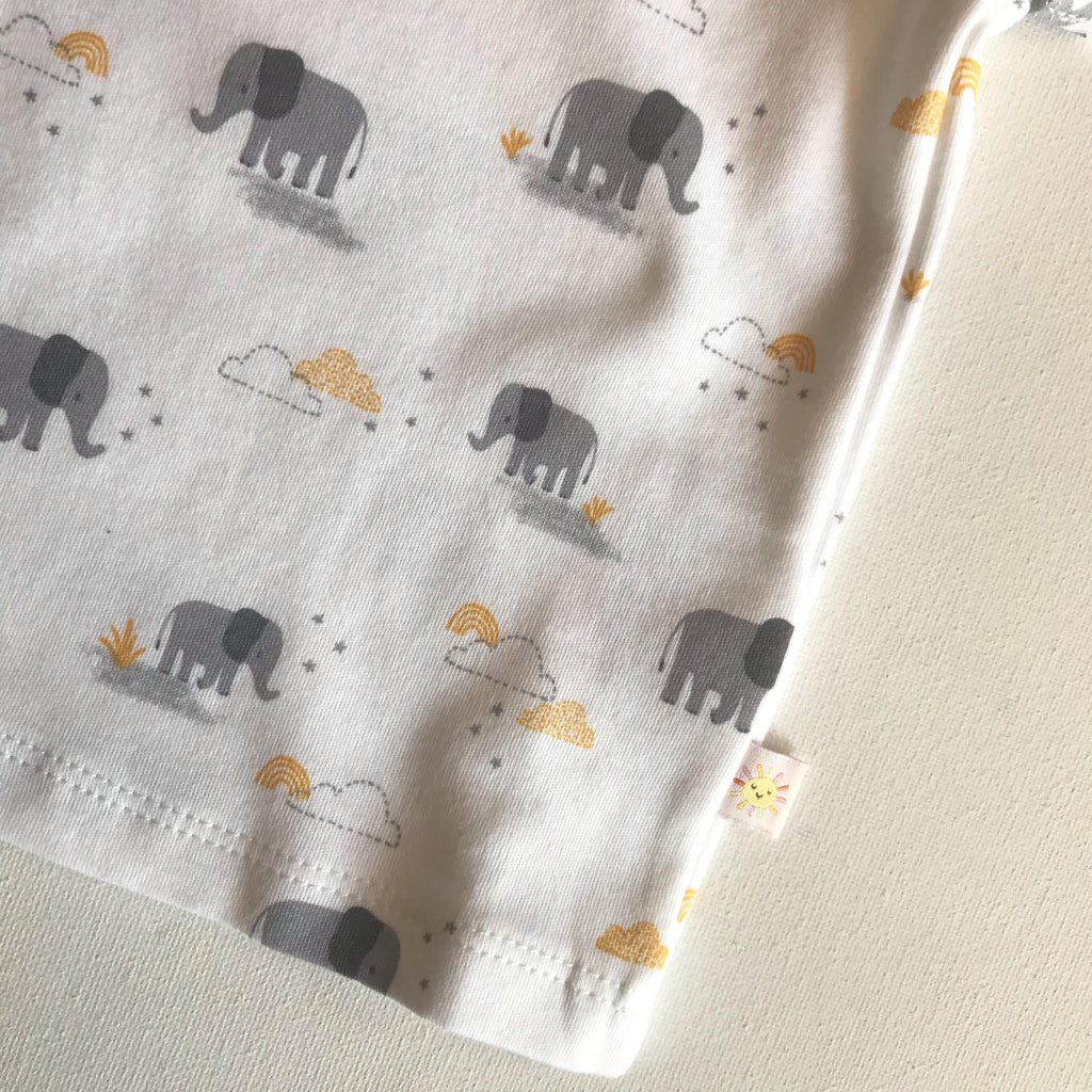 Basic Tee - Elephant Sky
