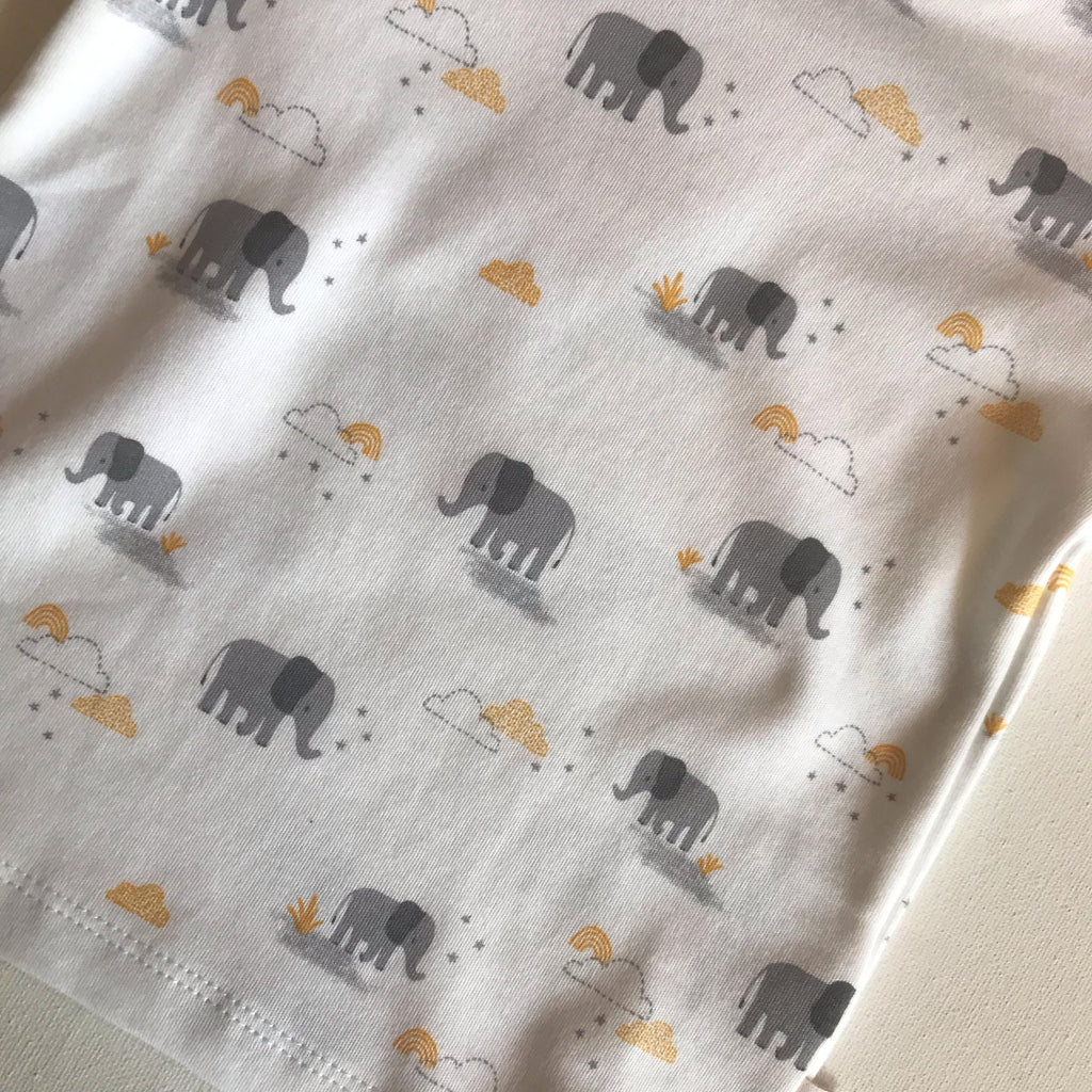 Basic Tee - Elephant Sky