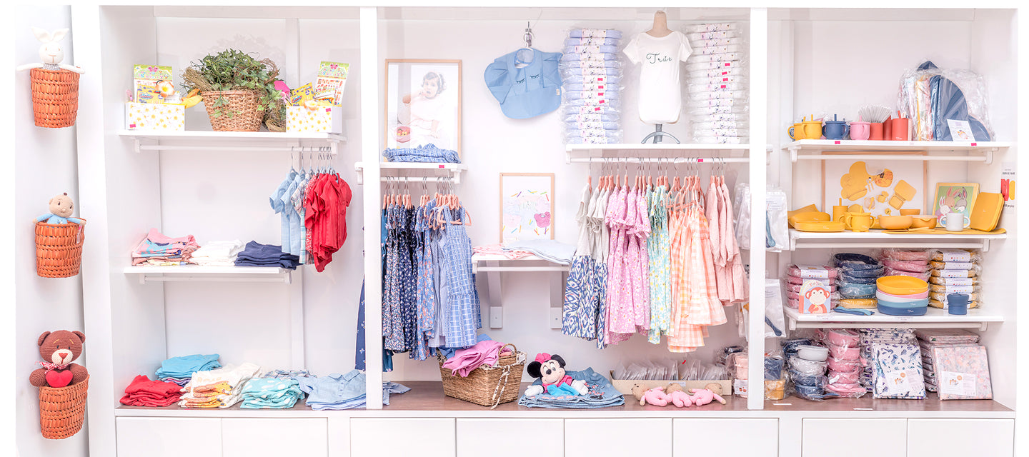 Best Baby Store in Sri Lanka with a range of Kids Clothing, Baby Essentials, Baby and Toddler Feeding Items, Maternity wear and more.